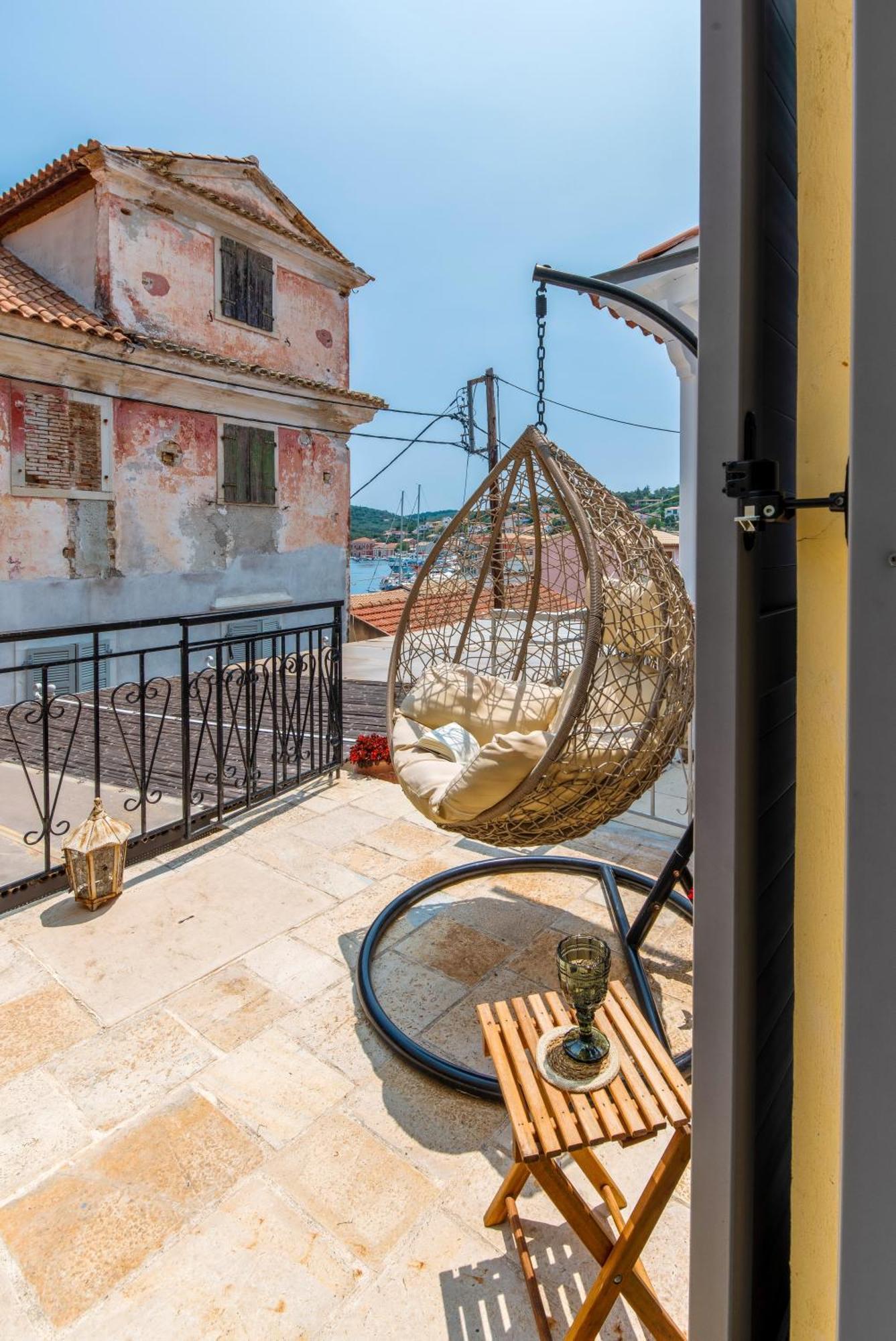 Marilu'S, Paxos Port House Apartment Gaios Exterior foto